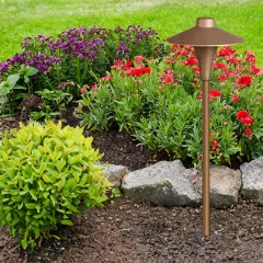CAST Classic Small China Hat Area/Path Light